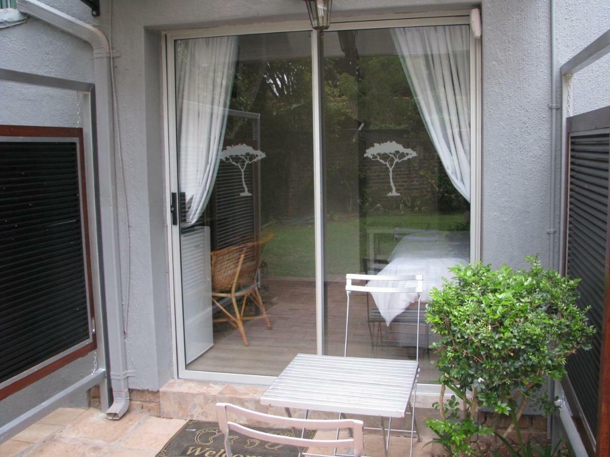 Kruger'S Guest House White River Exterior foto